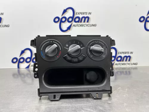 Kachel Bedieningspaneel-8255995