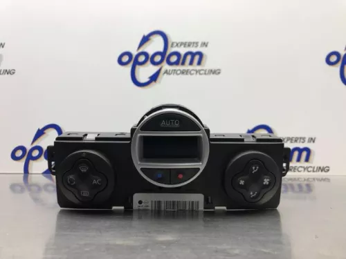 Kachel Bedieningspaneel-8242075