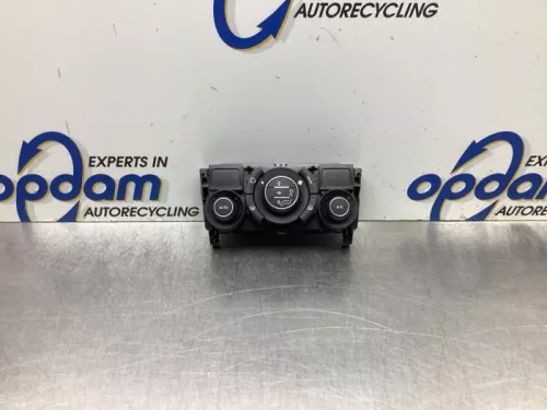 Kachel Bedieningspaneel-8091445