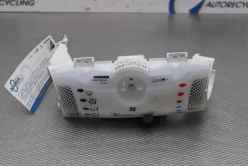 Kachel Bedieningspaneel-7619390