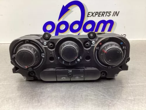 Kachel Bedieningspaneel-8254537