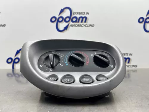 Kachel Bedieningspaneel-8320981