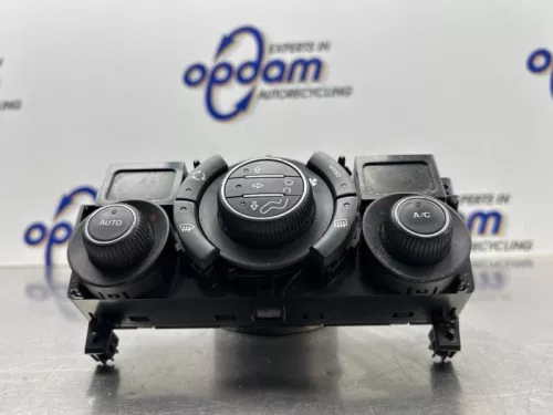 Kachel Bedieningspaneel-8300700