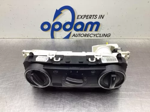 Kachel Bedieningspaneel-7994369