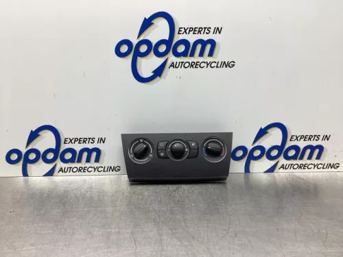 Kachel Bedieningspaneel-7940357