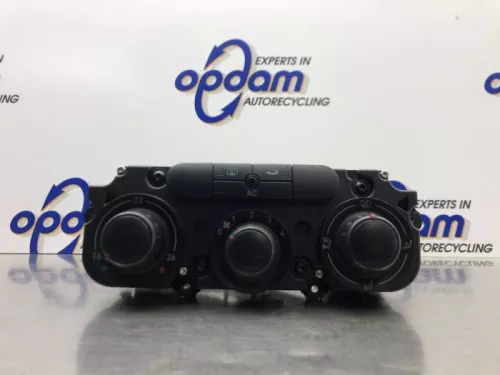 Kachel Bedieningspaneel-8175307