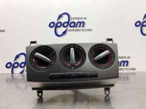 Kachel Bedieningspaneel-8243376