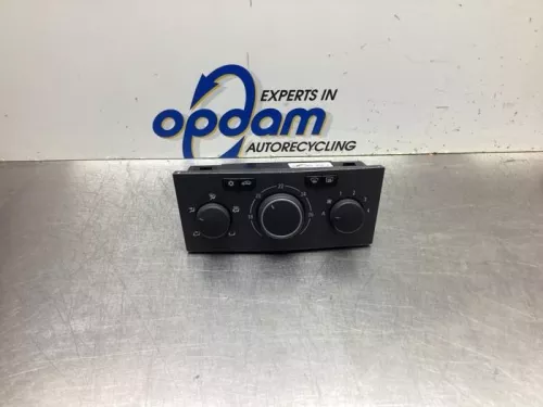 Kachel Bedieningspaneel-7995139