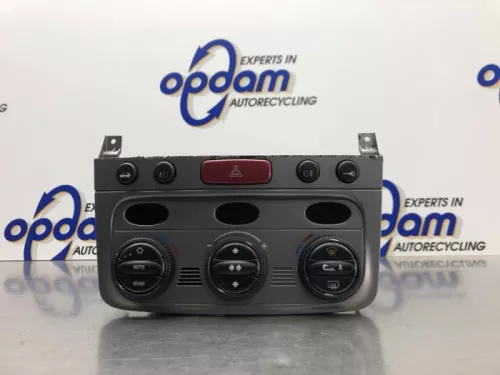 Kachel Bedieningspaneel-8175869