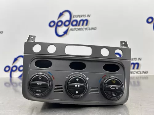 Kachel Bedieningspaneel-8297801