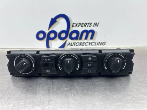 Kachel Bedieningspaneel-8192736