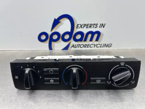 Kachel Bedieningspaneel-8302981