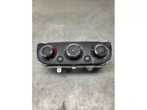 Kachel Bedieningspaneel-8193875