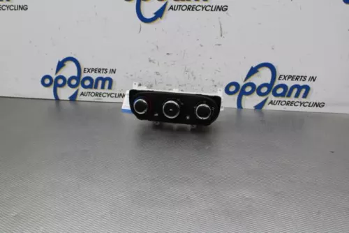 Kachel Bedieningspaneel-7612582