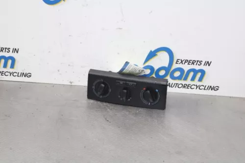 Kachel Bedieningspaneel-7878137