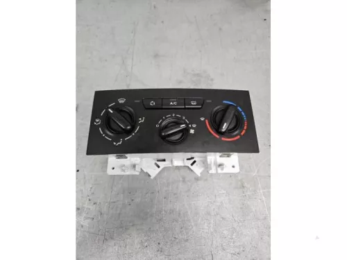 Kachel Bedieningspaneel-8284327