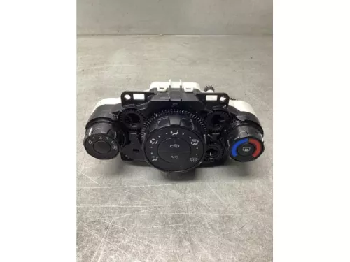 Kachel Bedieningspaneel-8197675