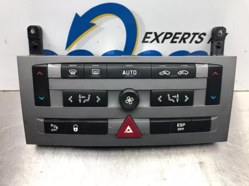 Kachel Bedieningspaneel-7742127