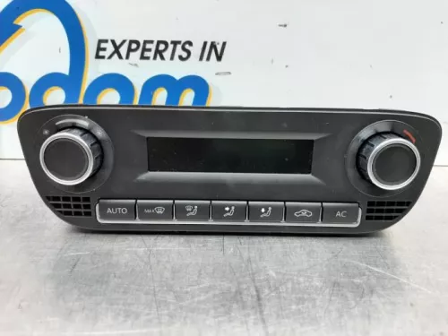 Kachel Bedieningspaneel-7588633