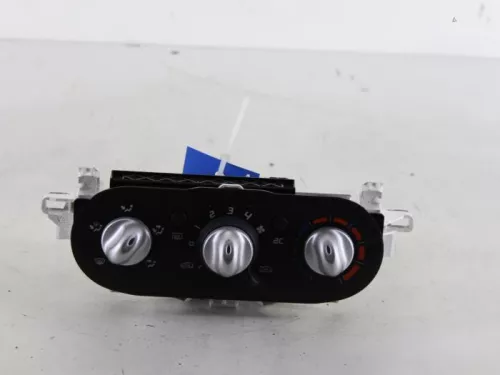 Kachel Bedieningspaneel-7888109