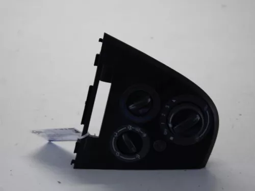 Kachel Bedieningspaneel-7609410