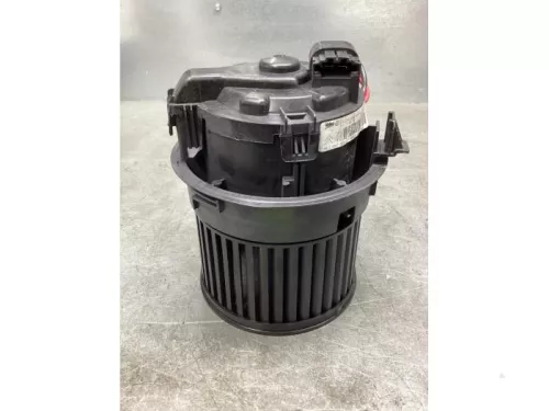 Kachel Ventilatiemotor-8083298