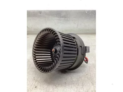 Kachel Ventilatiemotor-8194780