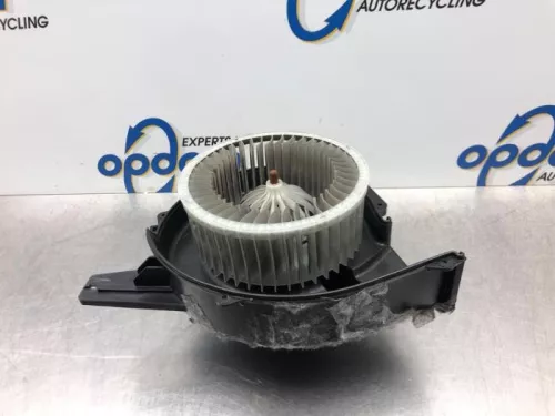 Kachel Ventilatiemotor-7616367