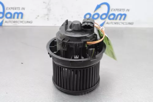 Kachel Ventilatiemotor-7610888