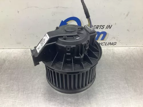 Kachel Ventilatiemotor-7991147