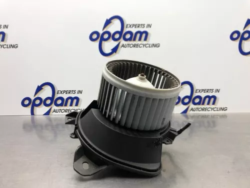 Kachel Ventilatiemotor-8170261