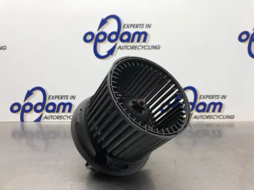 Kachel Ventilatiemotor-8129167