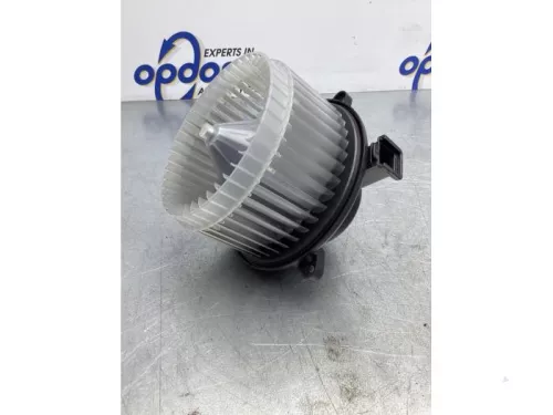 Kachel Ventilatiemotor-7714012