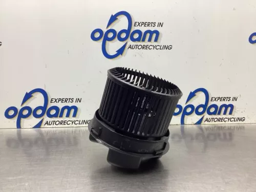 Kachel Ventilatiemotor-8137831