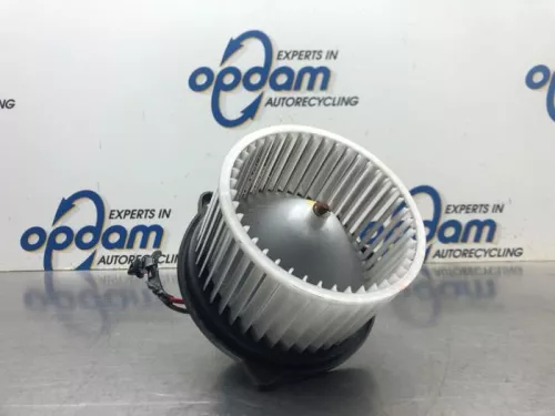 Kachel Ventilatiemotor-8137917