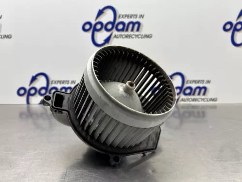 Kachel Ventilatiemotor-8242770