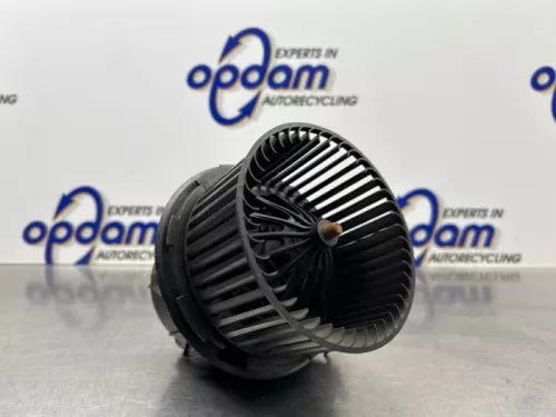 Kachel Ventilatiemotor-8151114