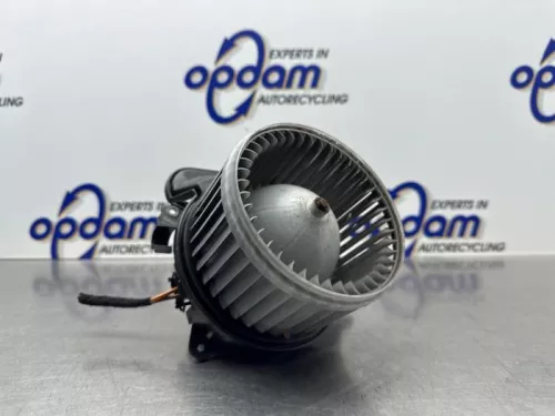 Kachel Ventilatiemotor-8261434