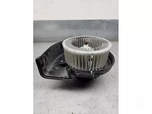 Kachel Ventilatiemotor-8204835