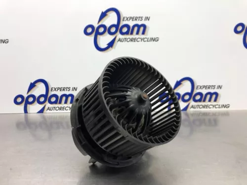 Kachel Ventilatiemotor-8244716