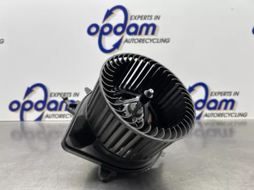 Kachel Ventilatiemotor-8217403