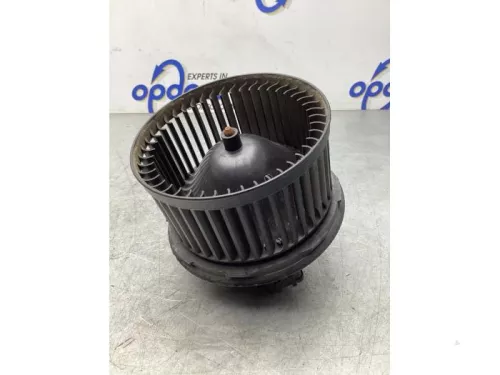 Kachel Ventilatiemotor-7860940