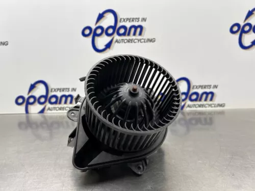 Kachel Ventilatiemotor-8271591