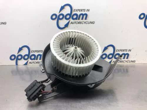 Kachel Ventilatiemotor-8082261