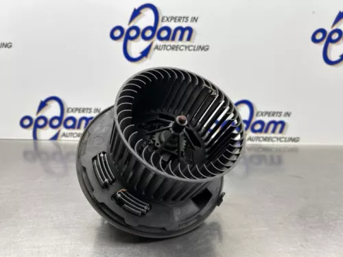 Kachel Ventilatiemotor-8200924