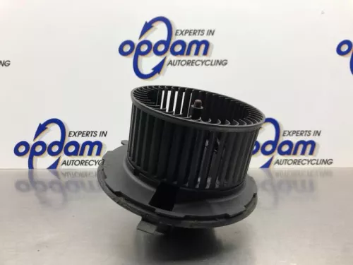 Kachel Ventilatiemotor-8216706