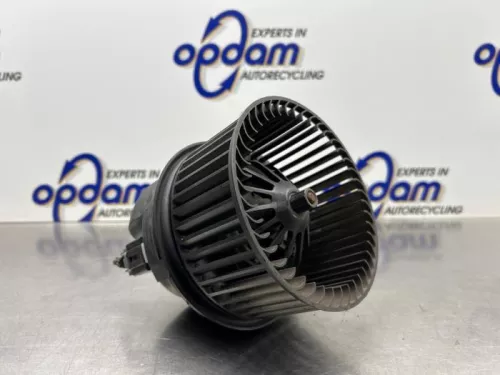 Kachel Ventilatiemotor-8192029