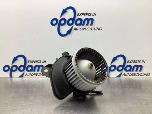 Kachel Ventilatiemotor-7990366