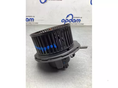 Kachel Ventilatiemotor-8132093