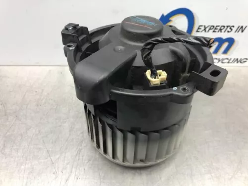 Kachel Ventilatiemotor-6336950